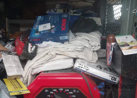 2010 Chevrolet Express 2500 Work Van z USA, uszkodzony, nr VIN 1GCZGFAA6A1162613